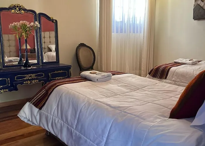 Casona Inn *
